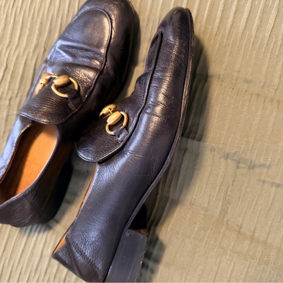 Gucci Loafers - Picture 2 of 5
